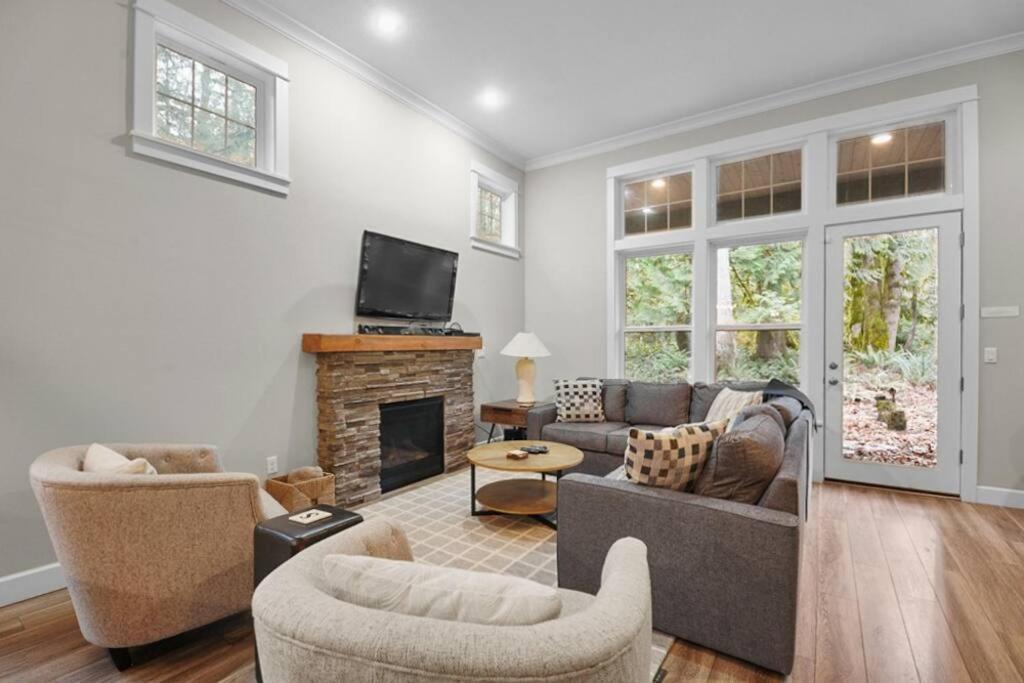 Modern Retreat In Mt Hood Oregon Resort Welches Екстериор снимка