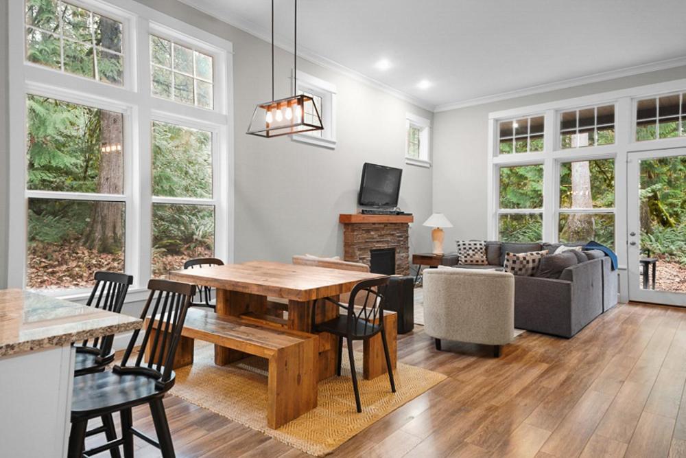 Modern Retreat In Mt Hood Oregon Resort Welches Екстериор снимка